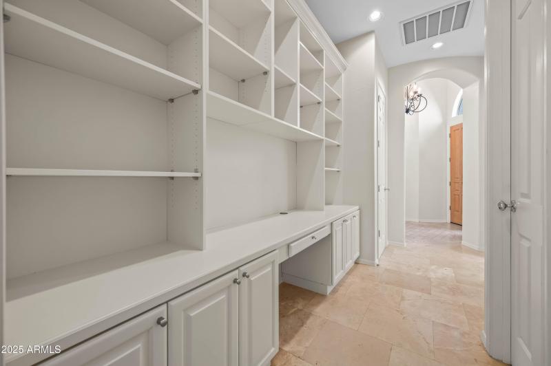 11479 E Beck Lane Scottsdale 85255-39