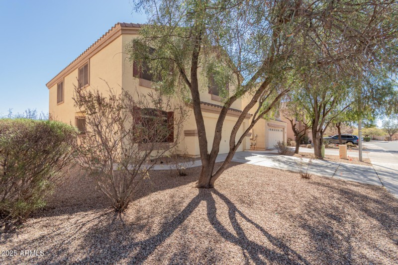 MARICOPA 4BEDROOM 3BATHROOM HOME