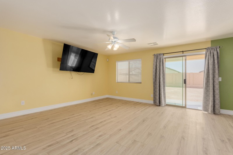 MOVE IN READY