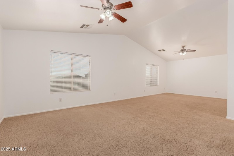 4 BEDROOM PLUS BONUS ROOM