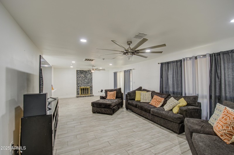 Living Room 4