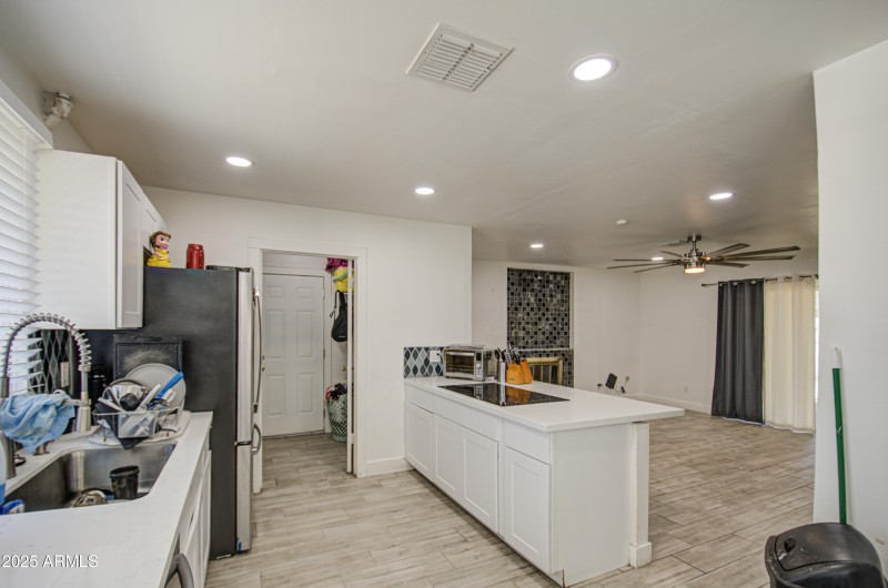 Kitchen 4