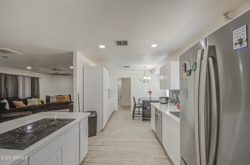 Kitchen 6
