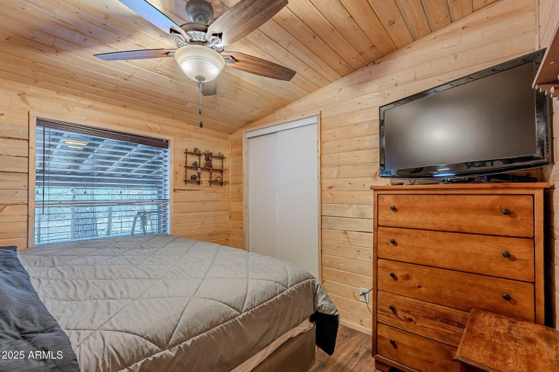 Bedroom2