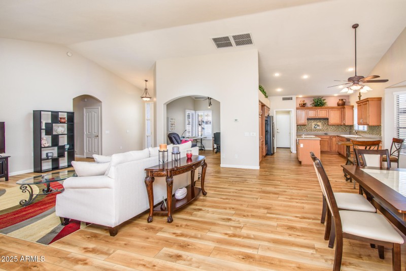 Family Rm/Kitchen