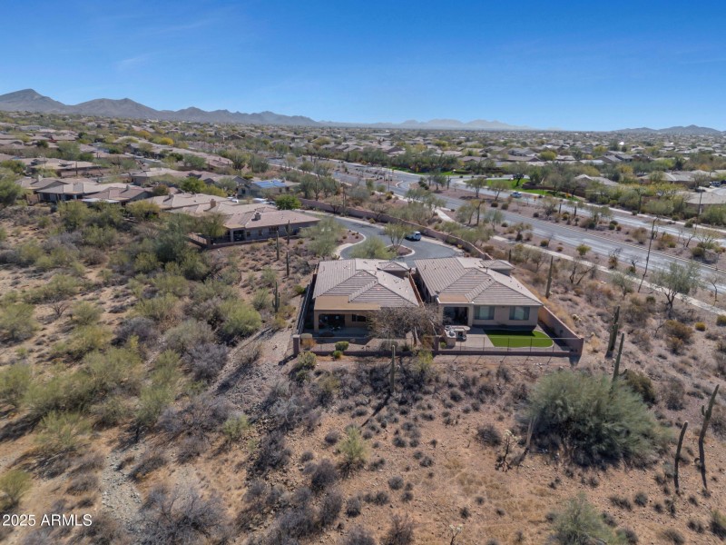 41310 N Clear Crossing Ct