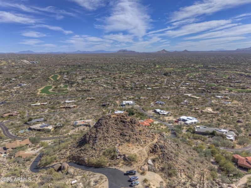 Expansive East View