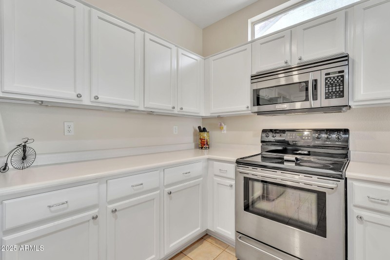 Spacious Kitchen