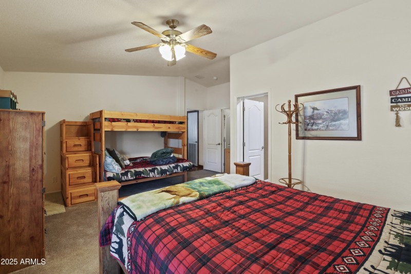 Guest Bed 2.2