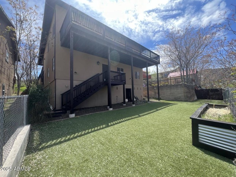 Backyard1