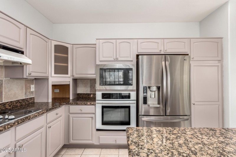 12 Saddle Ridge