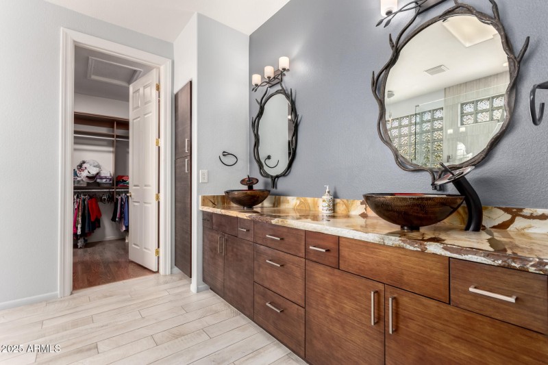 19 Saddle Ridge