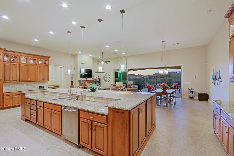 Kitchen 5