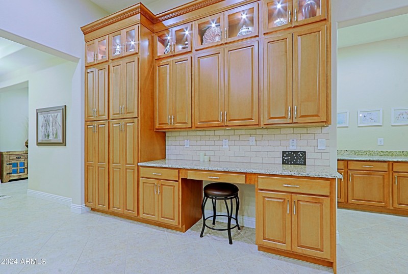 Kitchen 10