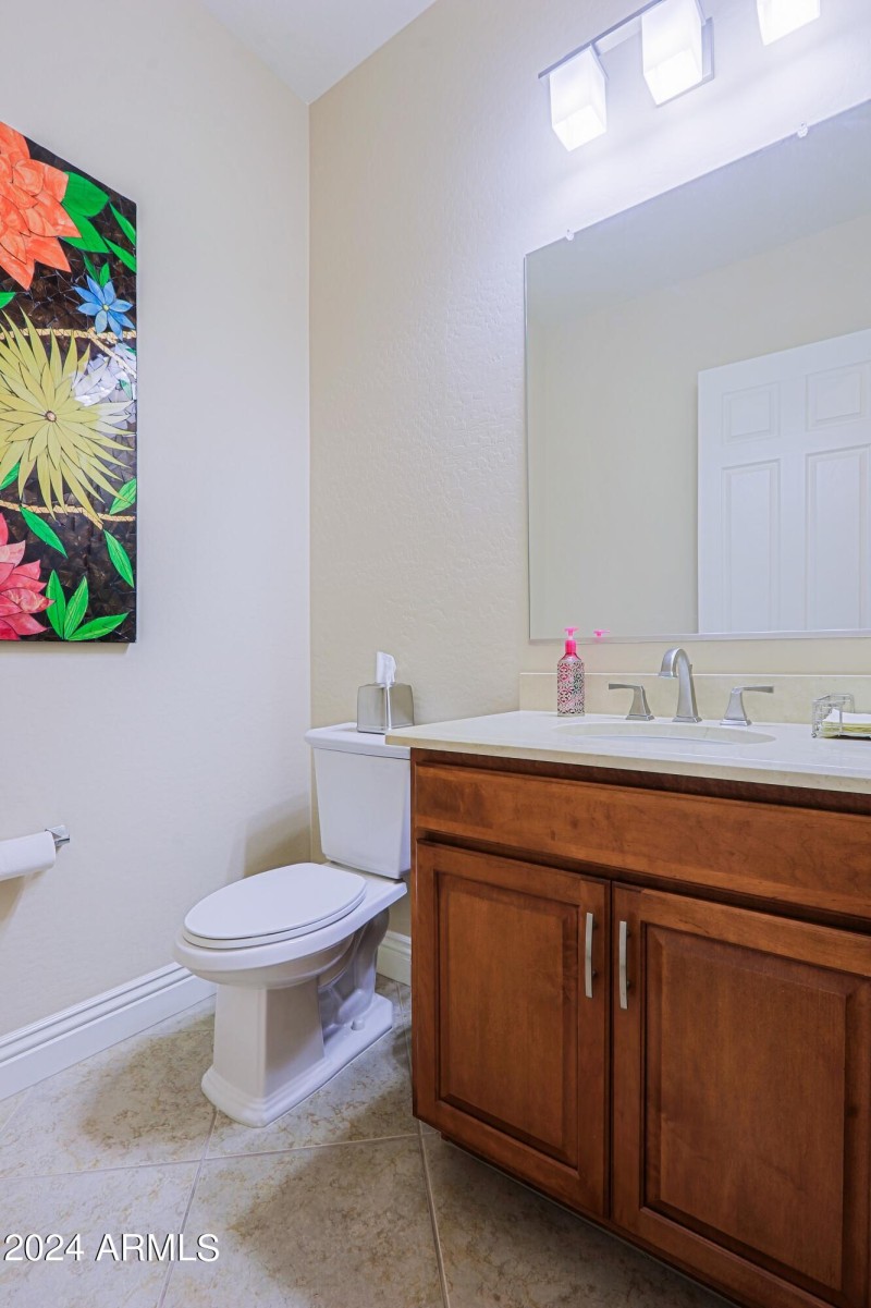 Powder Room 1