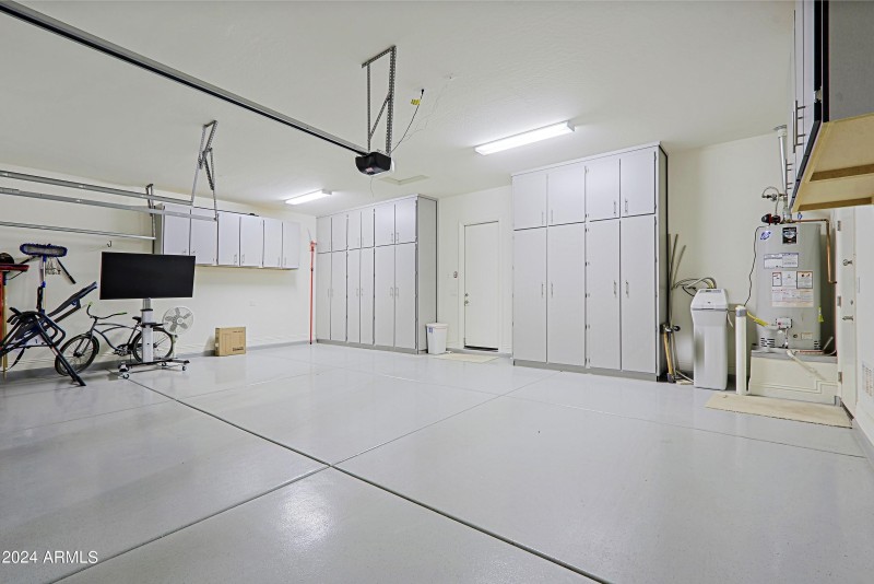Garage 3