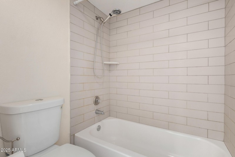 Full tile in Shower-Laundry behind door