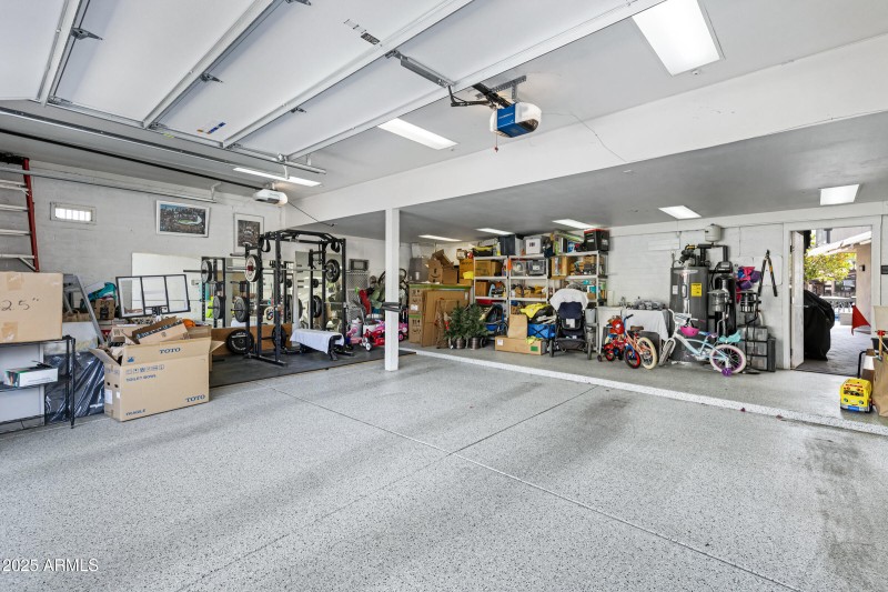 1323 E Whalers Way-59
