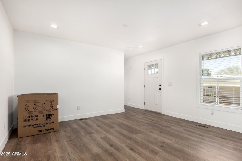 10 Union Hills