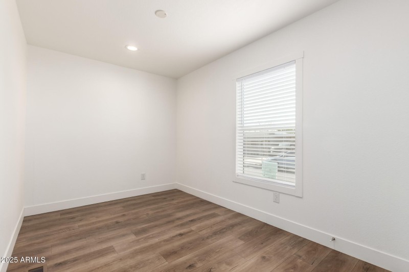27 Union Hills