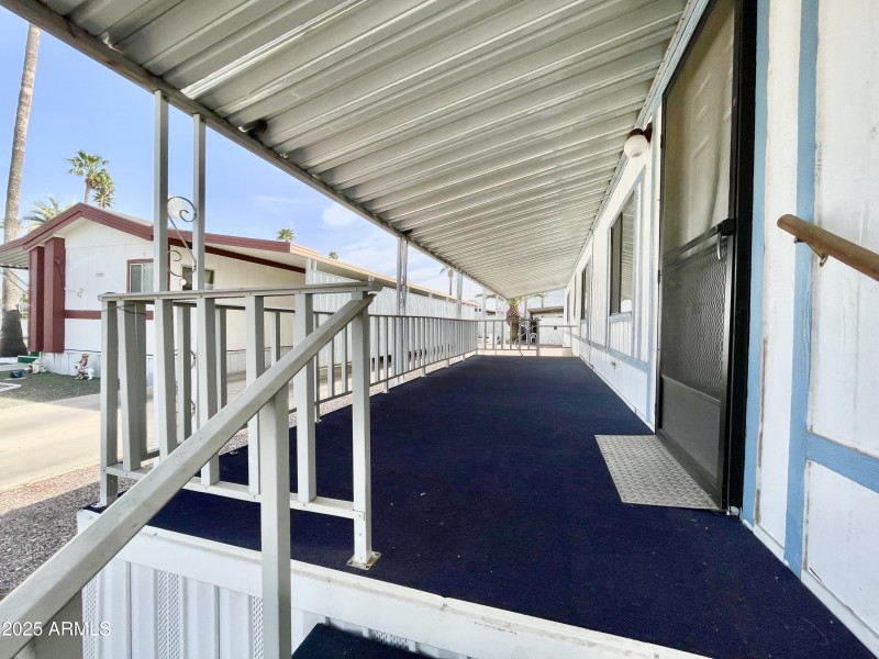 CRISMON83HUGEDECK