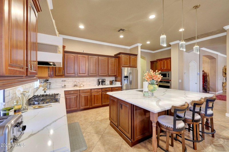B (12)Kitchen