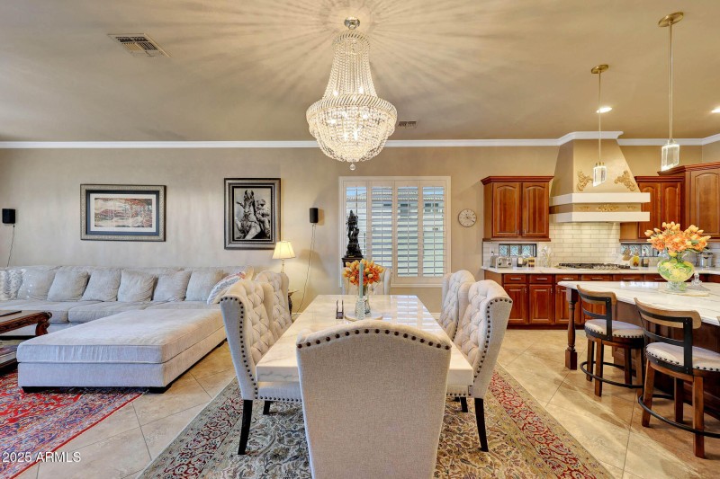 B (20))Family Room