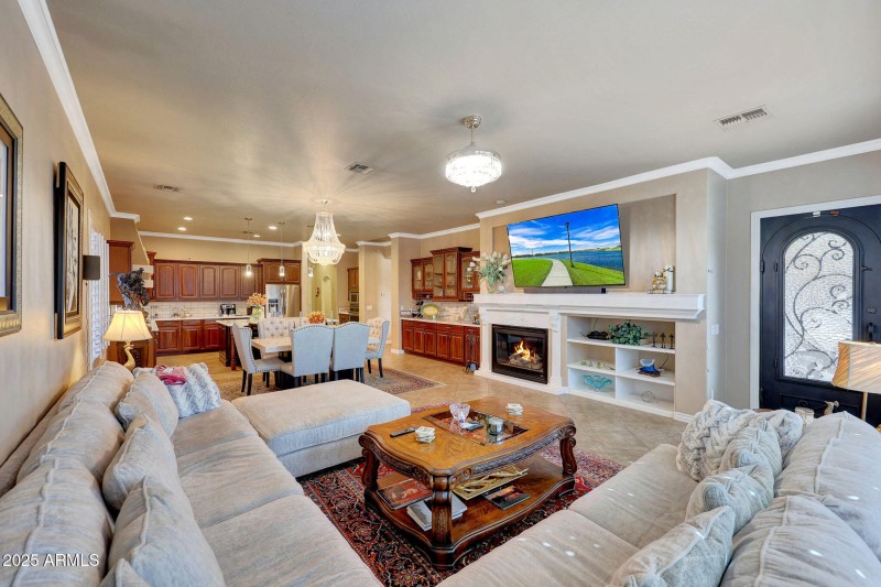 B (26))Family Room
