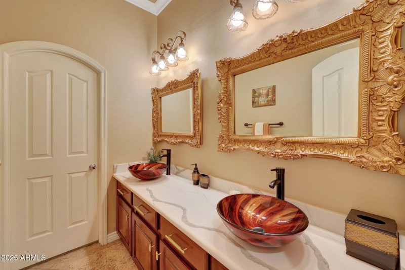 B (61)Guest Bath 2