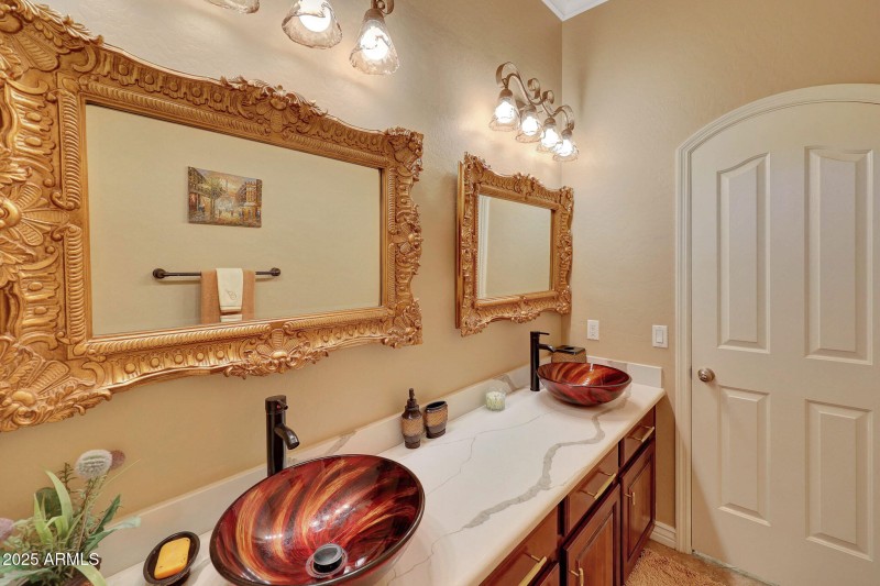 B (63)Guest Bath 2