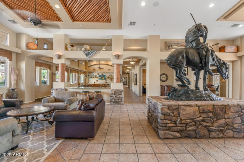 Club House 2