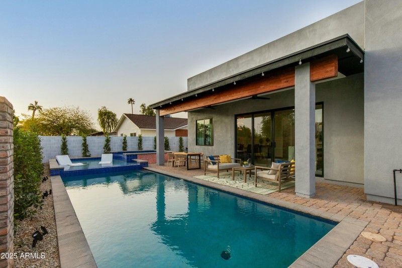 POOL VIEW