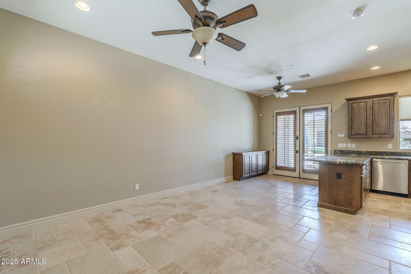 Casita entry