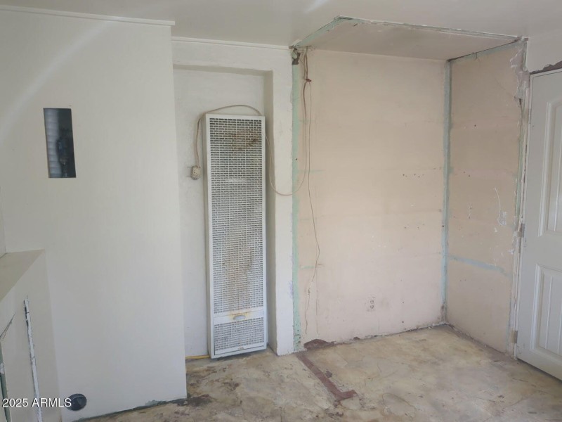 Bathroom/Laundry