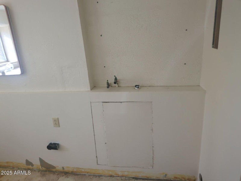 Bathroom/Laundry