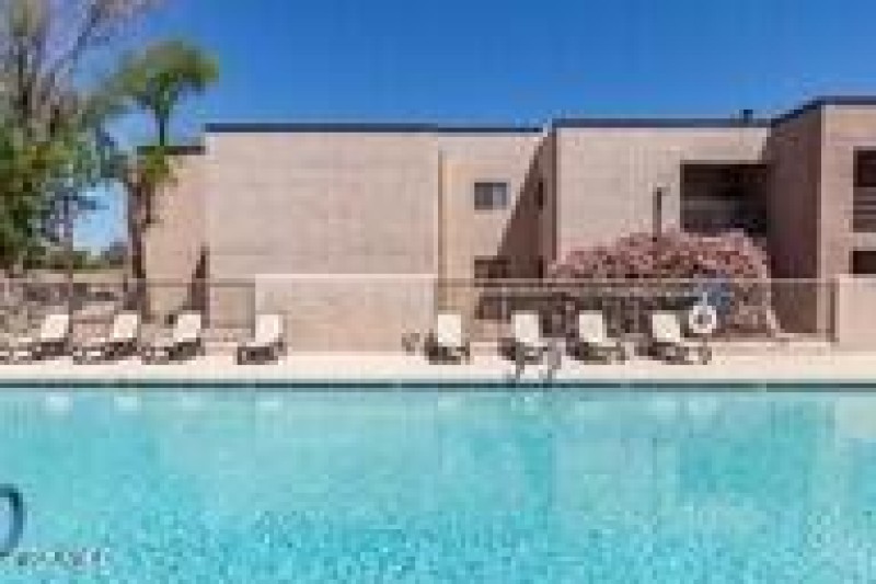 pool 2