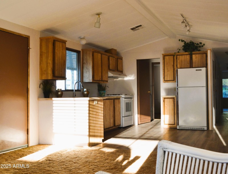 Kitchen_24