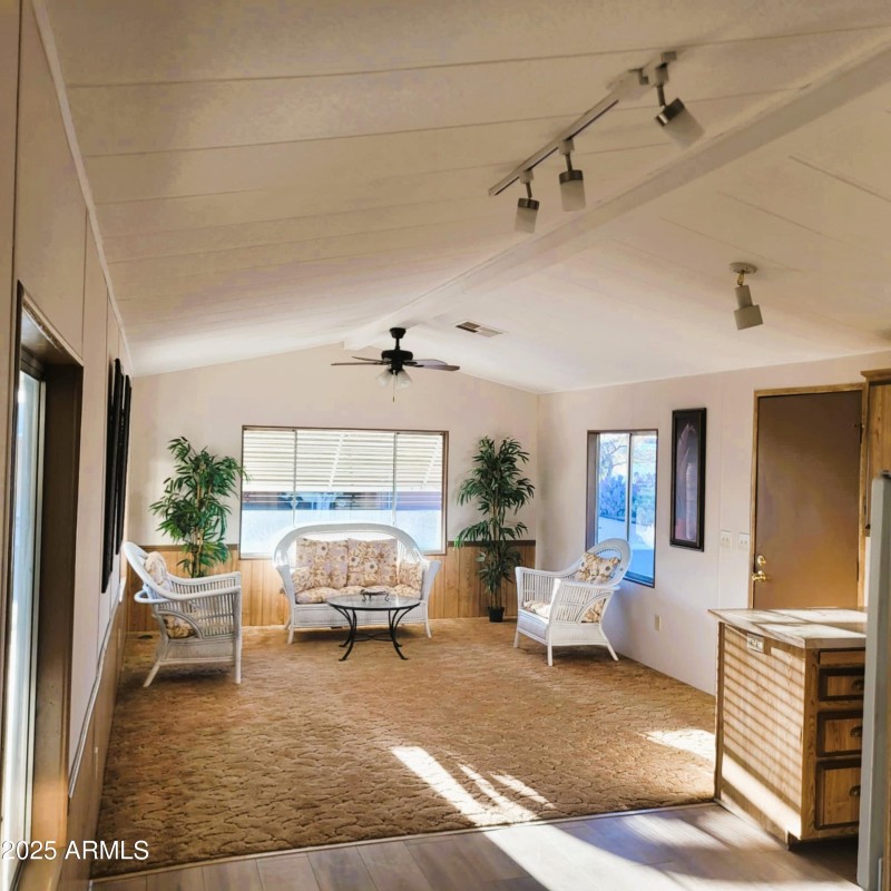 Livingroom_2_24