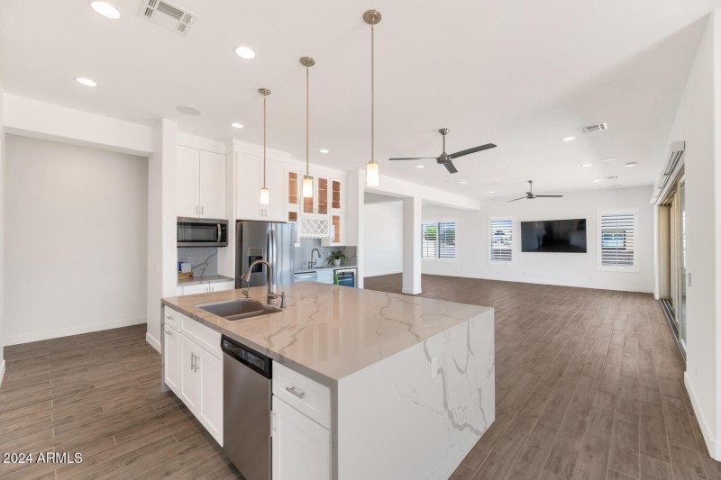 10147 W Camino De Oro-large-015-002-1014