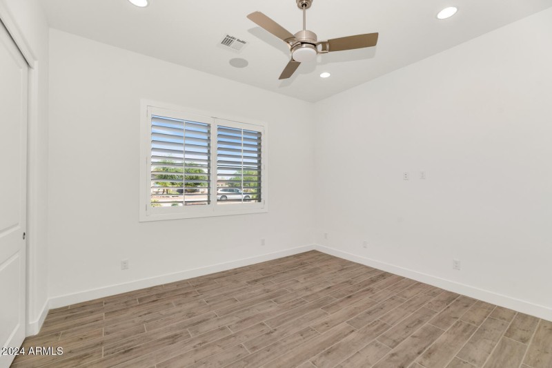 10147 W Camino De Oro-large-026-031-1014