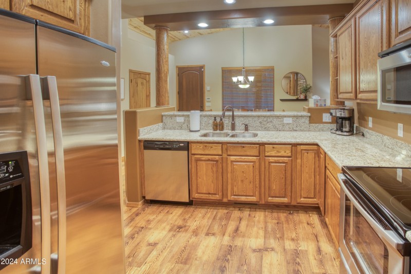 010_Kitchen