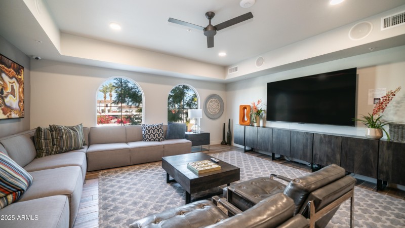 2511 W Queen Creek Unit 479-38