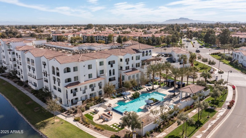 2511 W Queen Creek Unit 479-56