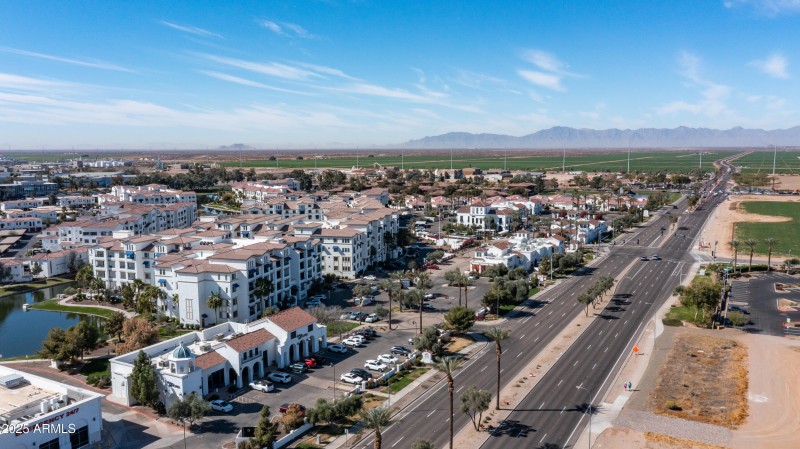 2511 W Queen Creek Unit 479-62