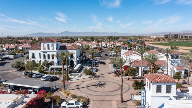 2511 W Queen Creek Unit 479-65