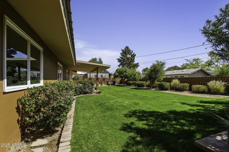 Nearly 1/4 acre lot