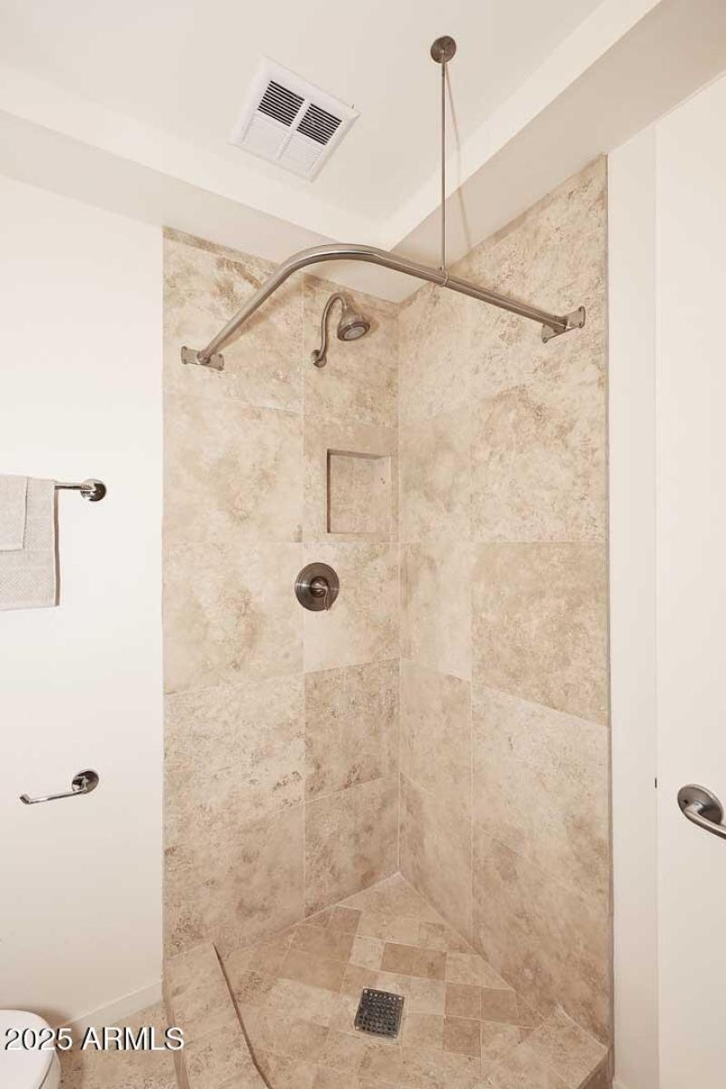 Hall Bath-Shower
