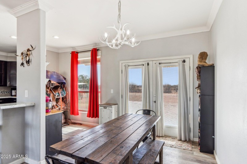 9-web-or-mls-N Felix Rd-009