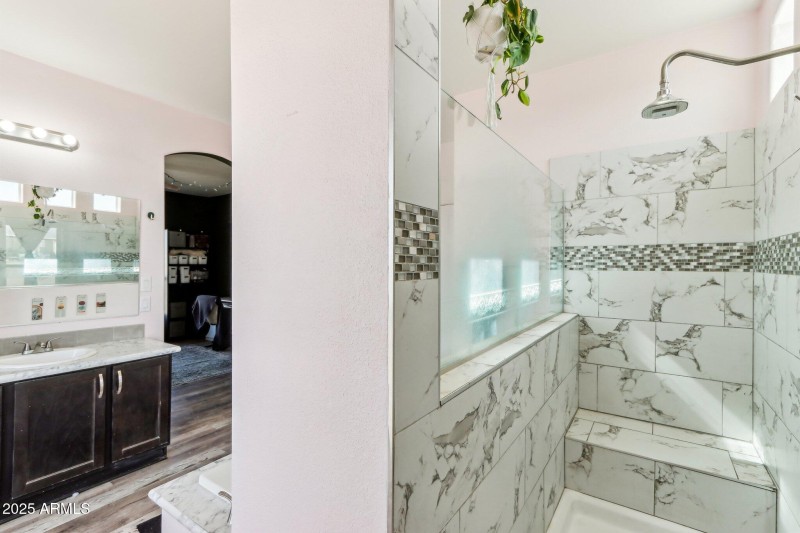20-web-or-mls-N Felix Rd-020