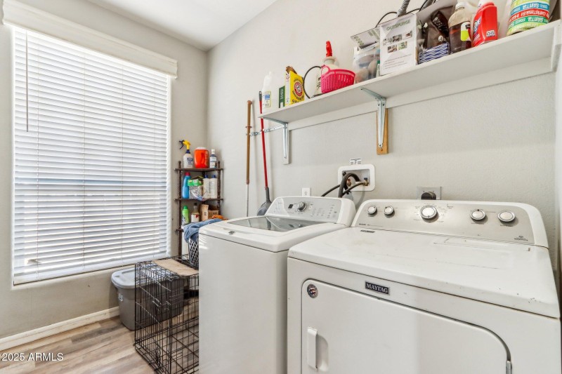 22-web-or-mls-N Felix Rd-022